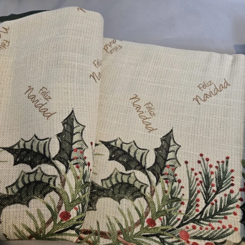 Cupcakes and Cashmere Christmas Tablecloth 60x105 Holly Pinecone Metallic Thread